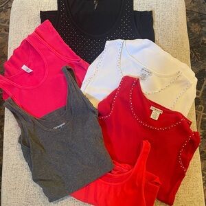 Bundle of Women's Medium Tanks
